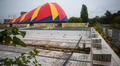 Visite De la piscine au Chapiteau - © Clément Szczuczynski